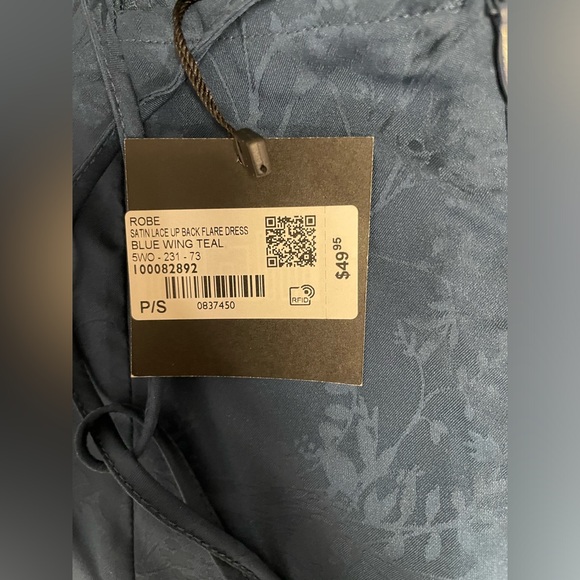 Semi Formal Garage Dress (NEW) - Picture 9 of 9